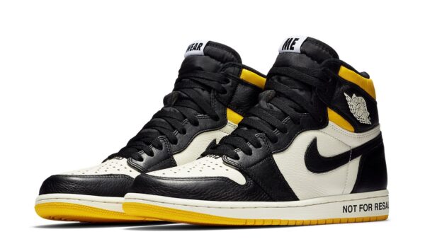 Nike Air Jordan 1 not for resale черно-белые с желтым кожаные мужские (40-44)